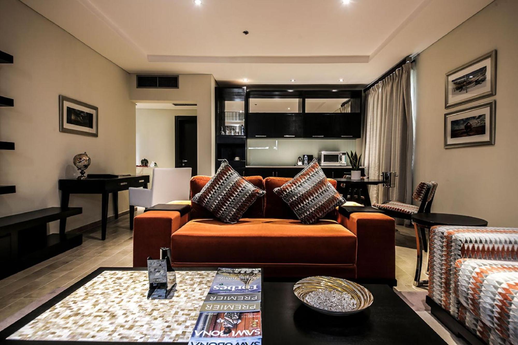 Room In Lodge - The Providence Hotel By Mantis Ikeja Exterior foto